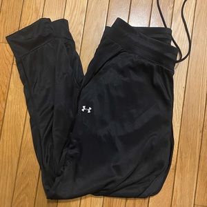 UA Women’s Joggers M